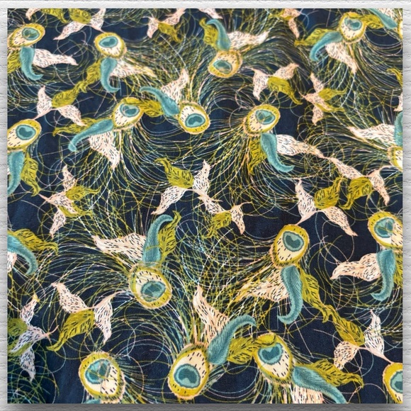 Emerald August Sleeveless Dress Peacock Feathers - Picture 2 of 5